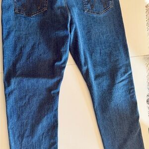 Wrangler Classic Blue Jeans with Tan Label